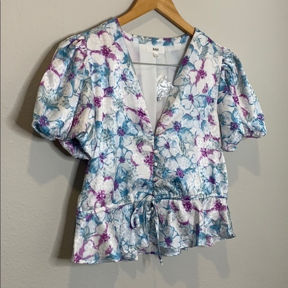 RAHI | Puff-sleeve Peplum Top In Blue Floral - Picture 3 of 8